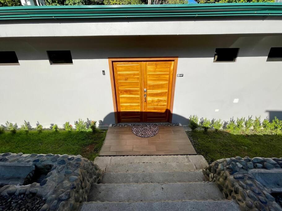 An Abundance Of Wildlife At Jungle Glory Home Abajo Manuel Antonio Exterior photo